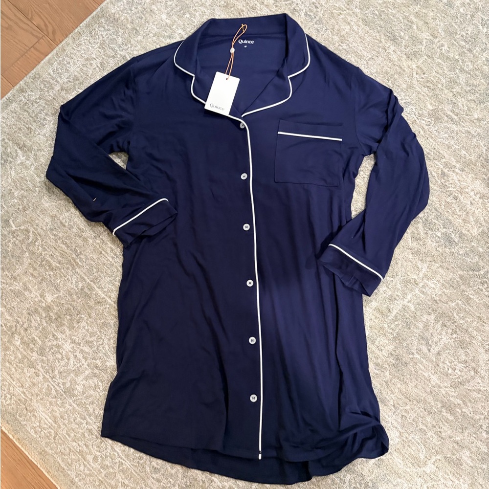 NWT Quince Midnight Blue Nightshirt with White Piping